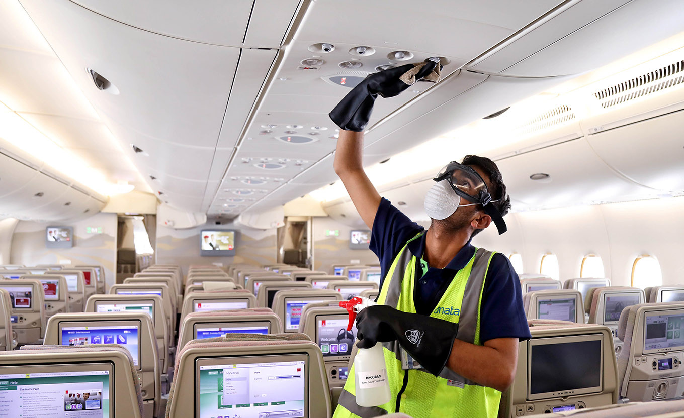 Airline tests passengers for coronavirus before flights