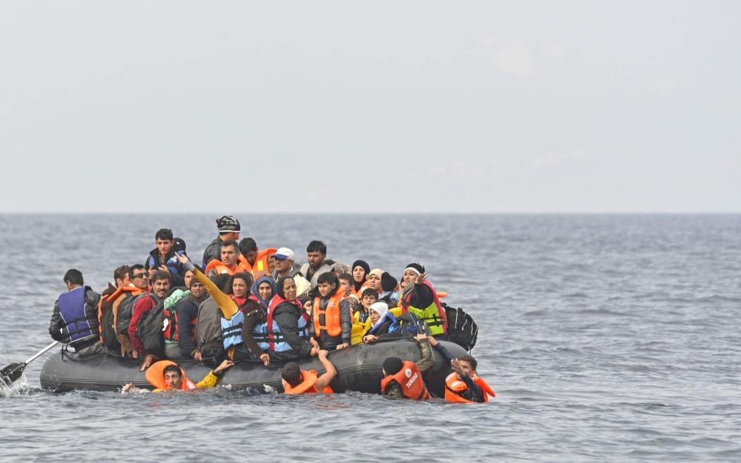 UN: Over 3,000 Refugees, Asylum Seekers & Migrants Lost in Sea Crossings to Europe